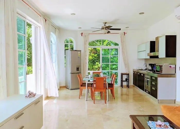 3br Phouse Rooftop Terrace With Plunge Pool And Ocean View Walk To 5th Ave And Cozumel Ferry * Playa del Carmen